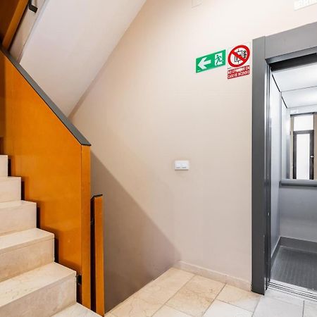 Komodo Sierpes: Bright & Classy Central Apartment Севілья Екстер'єр фото