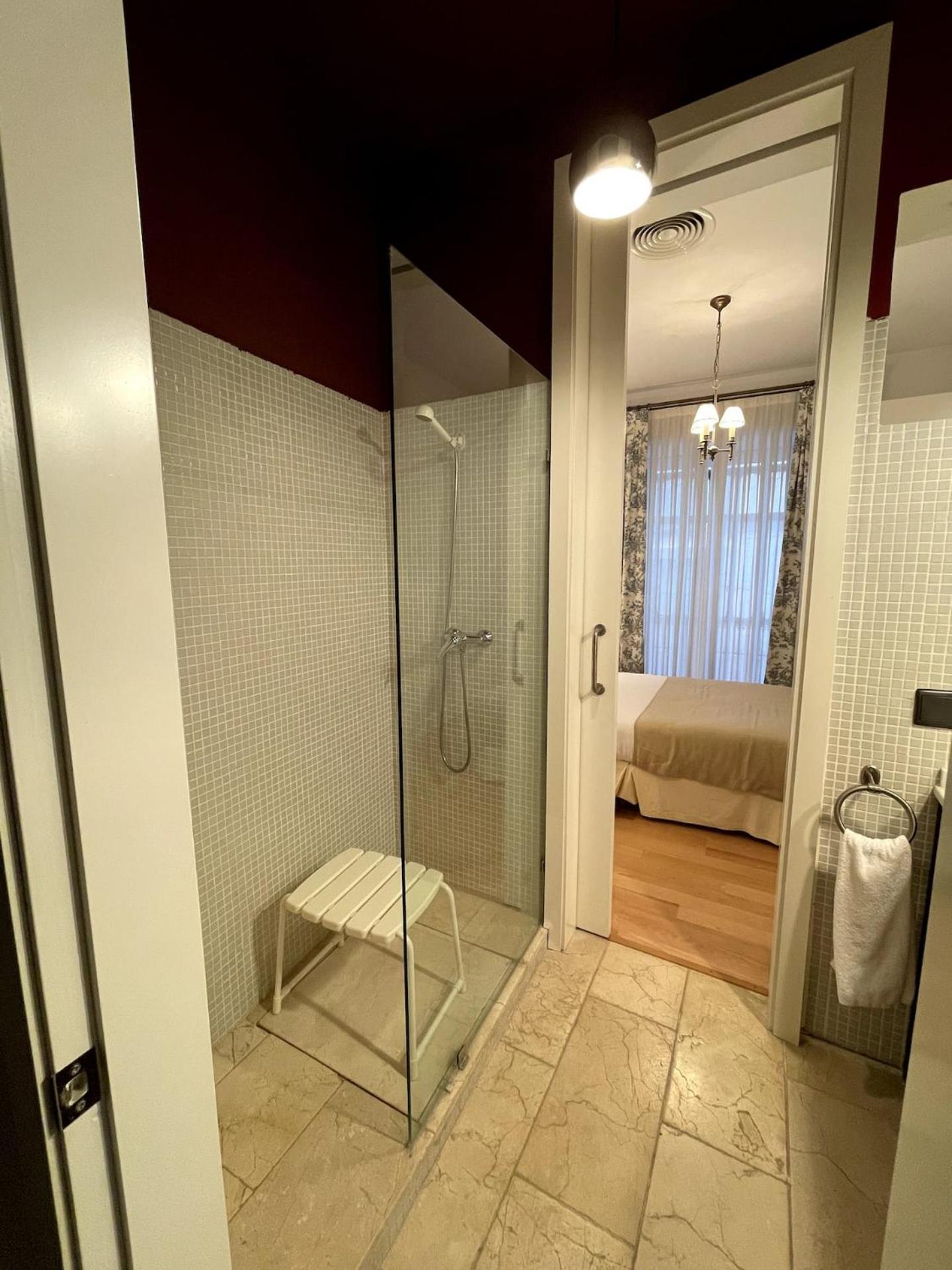 Komodo Sierpes: Bright & Classy Central Apartment Севілья Екстер'єр фото